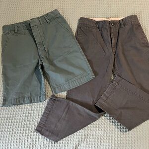 ⭐️3/$30⭐️ GAP boys chino pants and short bundle size 8 Husky